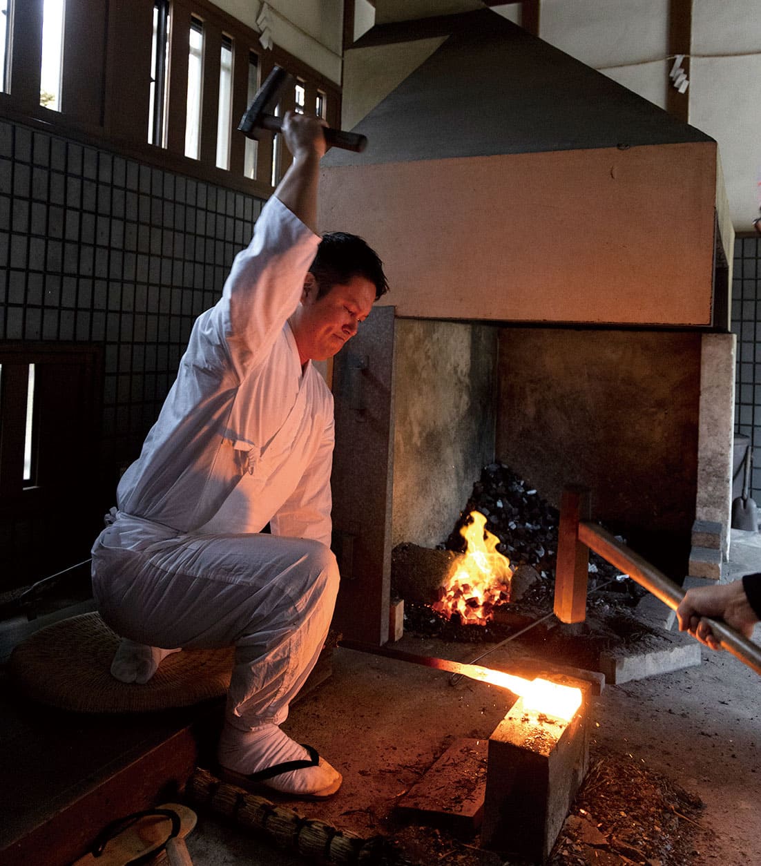 打刃物のまちへ 越前打刃物 1日本刀に導かれ 福井県たびよみ