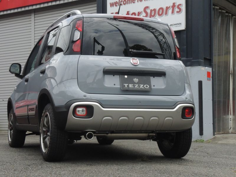 フィアット、限定車「Panda Cross 4×4」発売八光自動車工業株式会社アルファ ロメオ、フィアット 、アバルト、マセラティ、マクラーレンの正規ディーラ