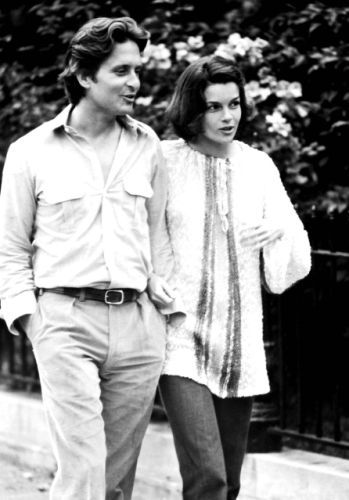 今日の美女姫・ロイス・チャイルズ様時は止まる君は美しい