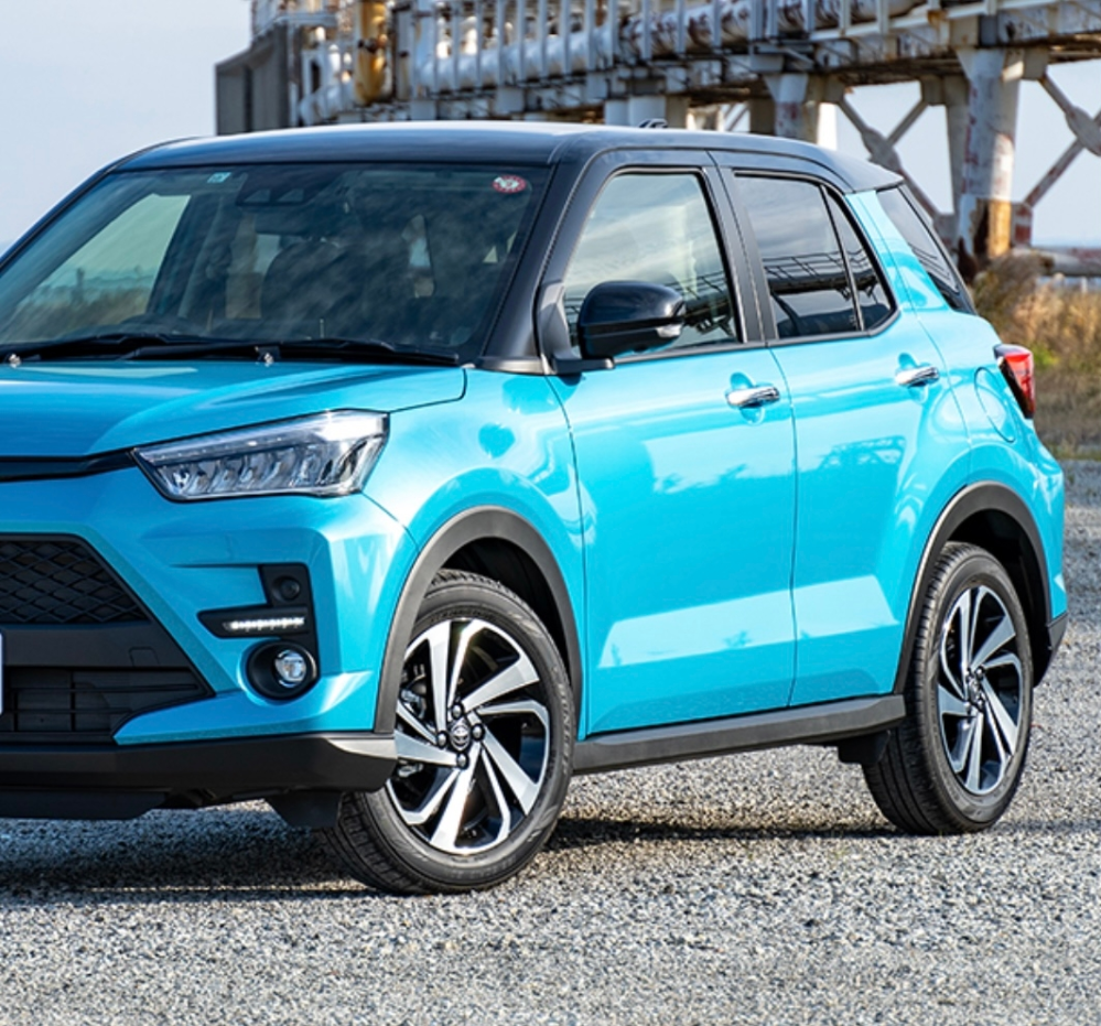 ティファニーブルーに全塗装してもらいました！！！ 世界に1台だけのニダボができた🤩 綺麗すぎてやばい！！このカラーのニダボ見つけたら確実に自分ですwww 街で見つけたら写真撮ってもらっても大丈夫です😉 新しいカラーのニダボも推して下さい😍@ts_factory0507 さん