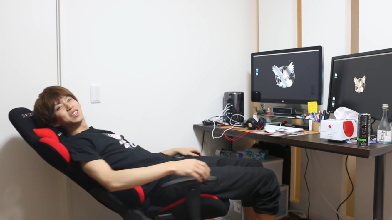 はじめしゃちょー マウス&キーボード&ゲーミングチェアはじめしゃちょーはじめんYouTuber 私物まとめゲームデバイス特定