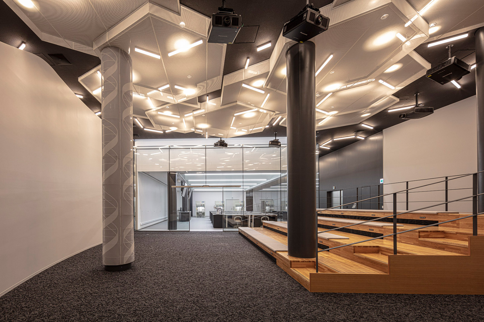 中外ライフサイエンスパーク横浜高橋カーテンウォール工業