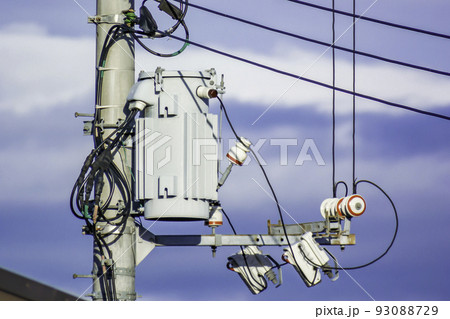 変圧器とは？原理や構造をわかりやすく解説 - Technology Geeks 株式会社ダイヘン