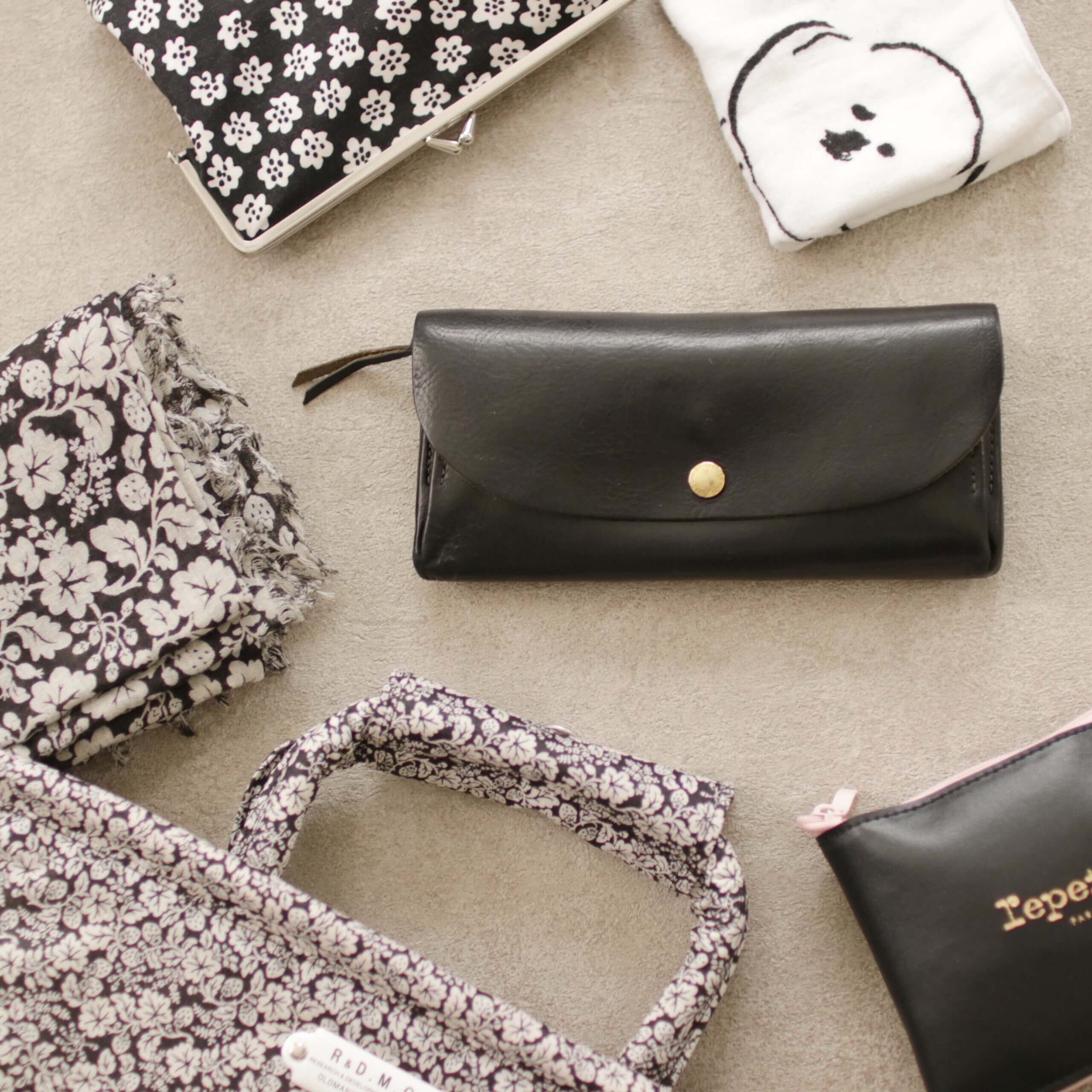 CINQ サンク小さめの財布CAMELGOUACHE FUKUOKA