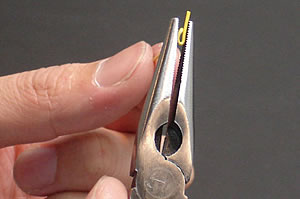 針金の結び目を手間なくきれいかつ安全に仕上げられる！針金結束特化型ドライバー登場株式会社アースリボーンのプレスリリース