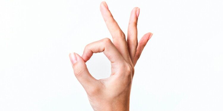 中国当局を逆なでする「OK」のジェスチャー - BBCニュース