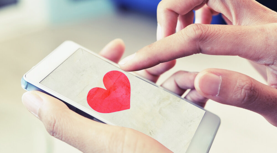 Facebookのメッセンジャーの間違って押した『いいねボタン』を取り消す方法