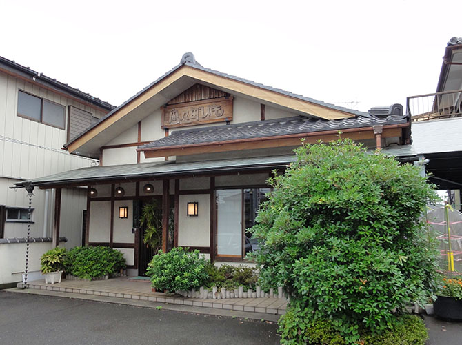 月極 タイムズ間々田駅東口 自動車 ：ゲート内の月極・定期利用駐車場情報タイムズの駐車場検索