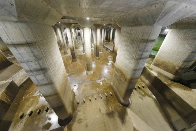 2016年11月 首都圏外郭放水路 調圧水槽 巨大な地下神殿ｎＫアーカイブ