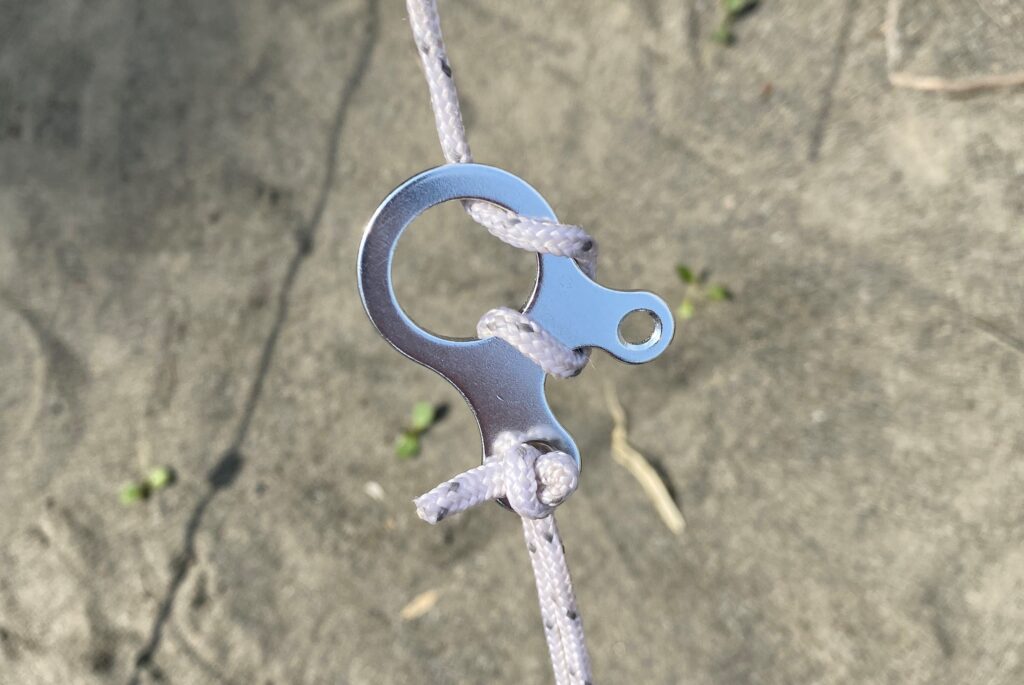 ロープワーク 「自在結び」の正しいやりかた、知っていますか？ロープワークBE-PAL キャンプ、アウトドア、自然派生活の情報源ビーパル