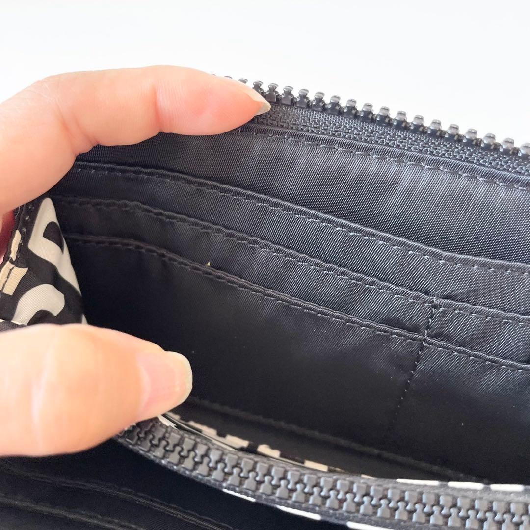 チャールズ国王の戴冠式ロイヤル・アッシャー公式 – ジュエリー 婚約・結婚指輪ROYAL ASSCHER