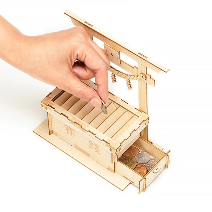 ヨドバシ.com - シャイン スヌーピーバンク貯金箱通販 全品無料配達