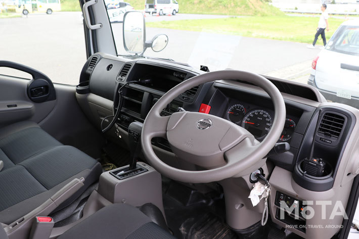 トラックの各種スイッチ・ボタンを紹介！ - バス運転士による、まったり安全運転ブログ