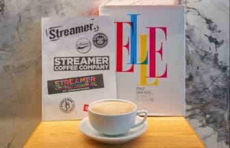 ASCII.jp：ファミリーマート、世界No.1バリスタ共同開発の「アイスモカブレンド」でコンビニコーヒーの頂点を目指す