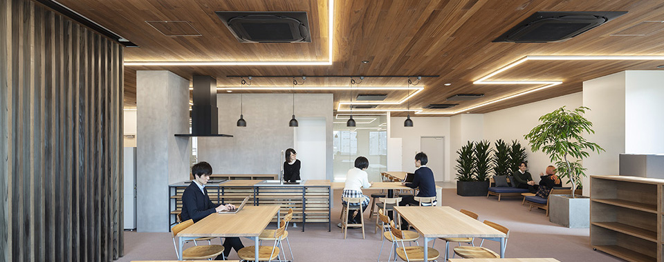 社員の業務パフォーマンスを上げるオフィスのリフレッシュスペースとは