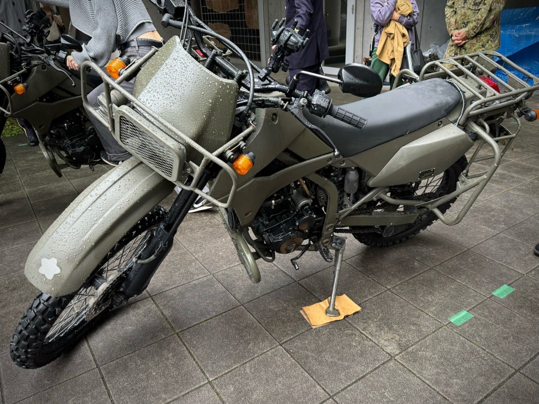 偵察用オートバイ