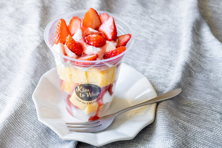 Manager Kuriyama's only flaw is that he's a little creepy2ch thread-YouTube