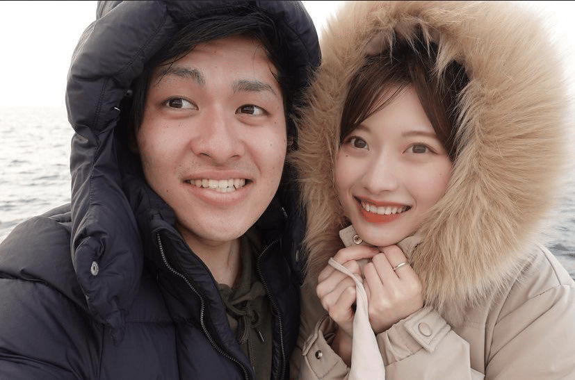 華金カップル・りこ “推し”の夫が帰国に大喜びで発狂！3週間の遠距離生活を終え抱き合う姿に「愛が溢れまくってる！！」めざましmedia“好き”でつながる