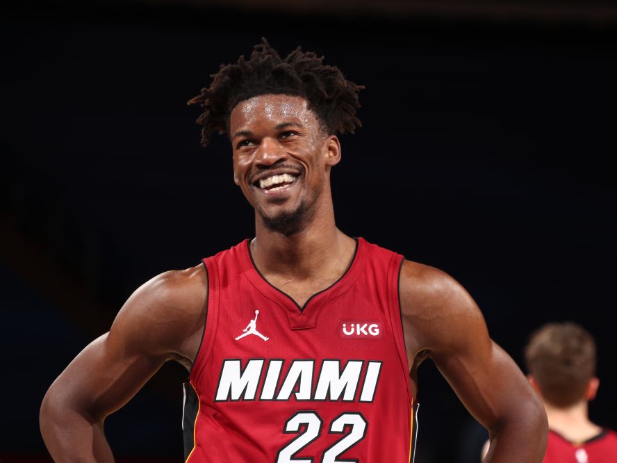 NBA ヒートと決裂したジミー・バトラーのトレード先は決まらず、その態度に批判の声も「結局はカネなんだ」バスケットボール総合情報サイトバスケットカウント BASKET COUNT