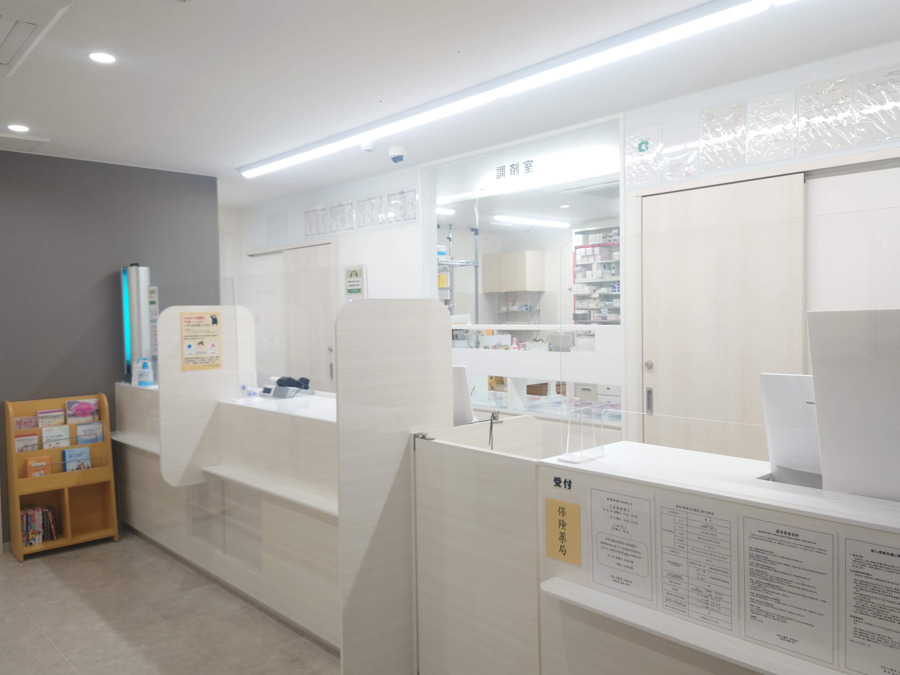 200ml: 車用品・バイク用品送料無料 MD化粧品 ドクターズコスメ レセプト2 ブライトニングエッセンス ホワイト