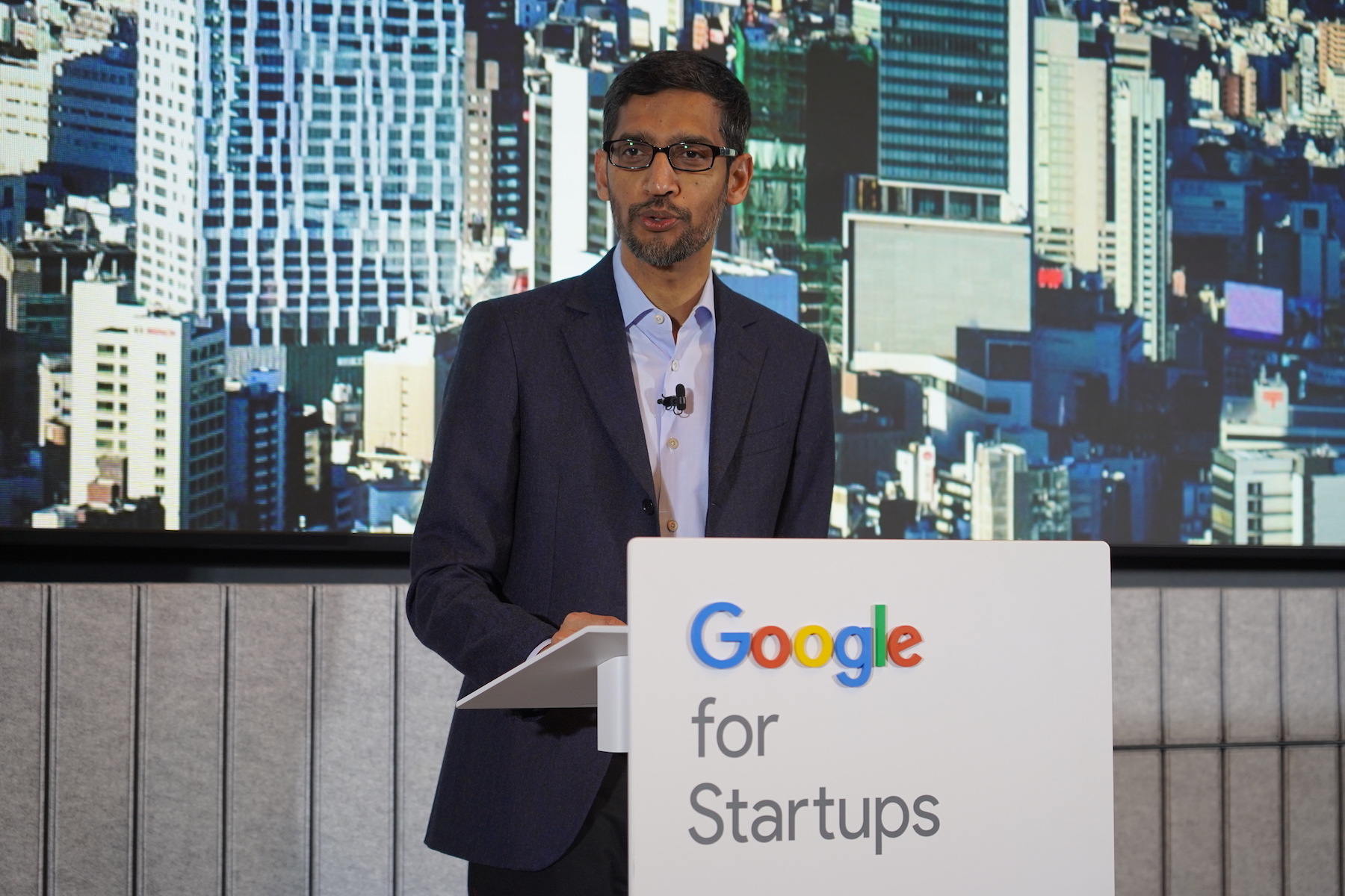 サンダー・ピチャイに聞く、グーグルが目指すAIの未来 HBR アイデア・キャストリーダーシップDIAMOND ハーバード・ビジネス・レビュ