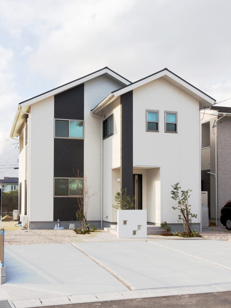 ニコニコ住宅やばい？後悔した？最悪？坪単価や良い評判、悪い口コミと注文住宅・建売・平屋の価格幸せおうち計画