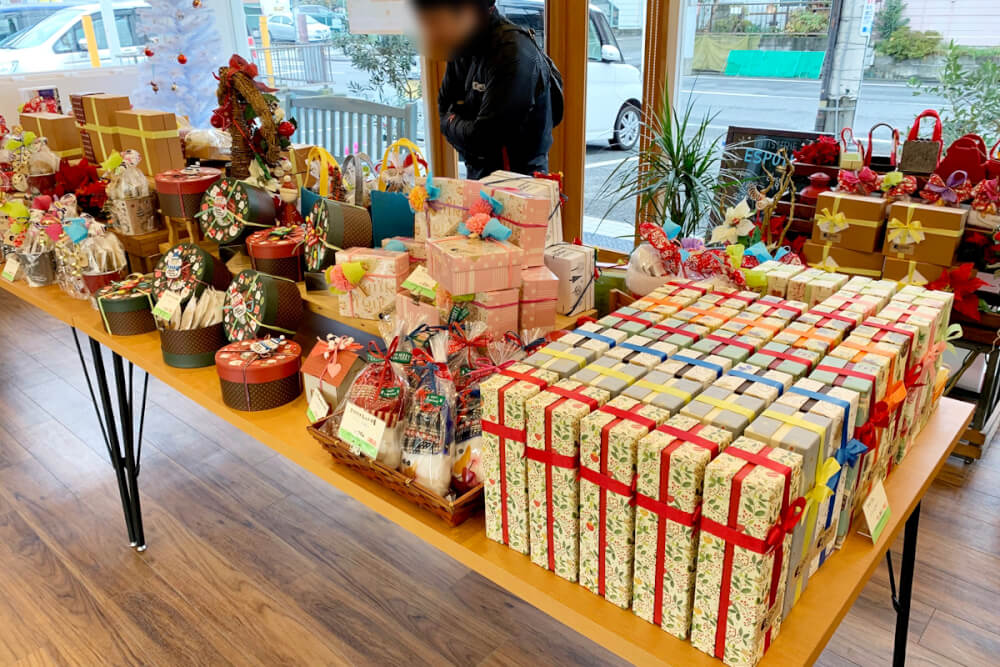 パティスリー エスポワールダイヤ冷ケース 冷蔵ショーケース事例