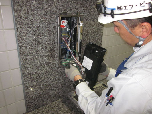 インターホン 配線工事必要