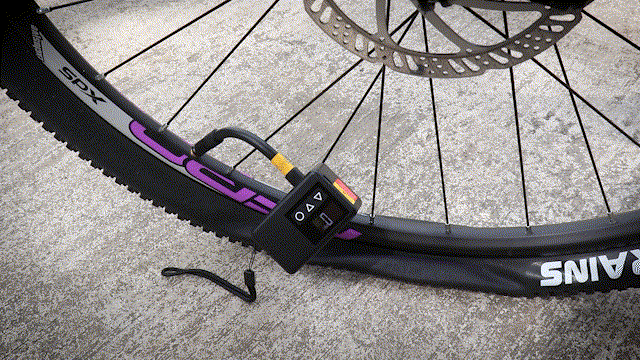 車のタイヤなら約60秒で満タン！バイクなら約22秒！「ワイヤレス電動空気入れP1」 - バイクニュース - タンデムスタイル