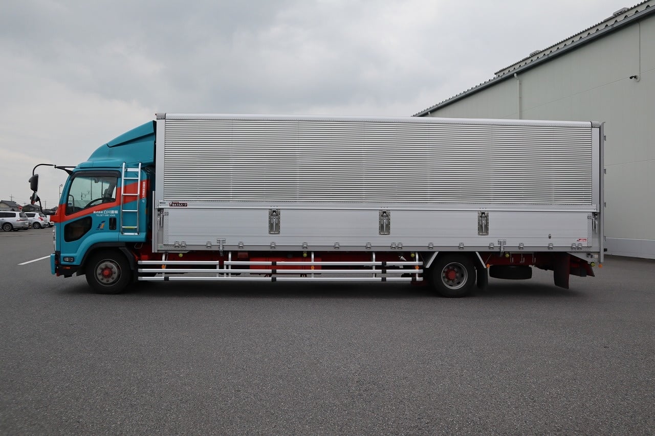 8ｔ平ボディ有限会社昇栄運送