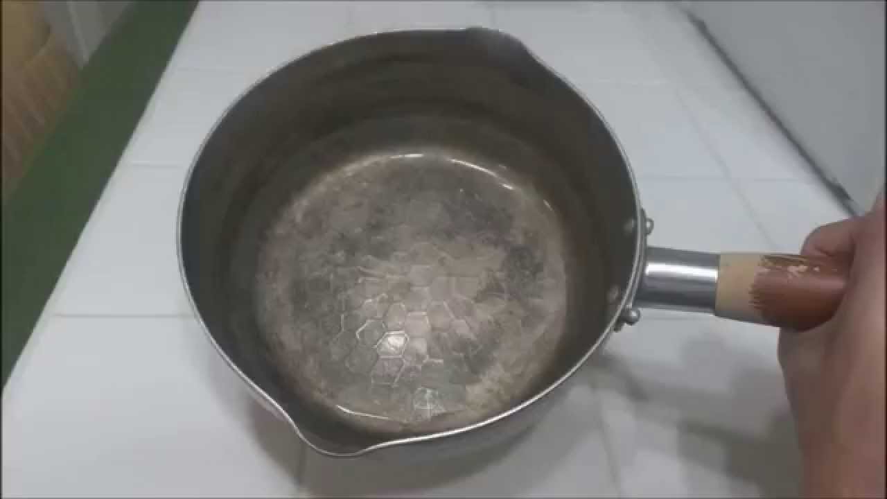なぜ虹色や茶色に？ ステンレス鍋の変色を落とす方法 お掃除ブロガーが実践– ハウジ