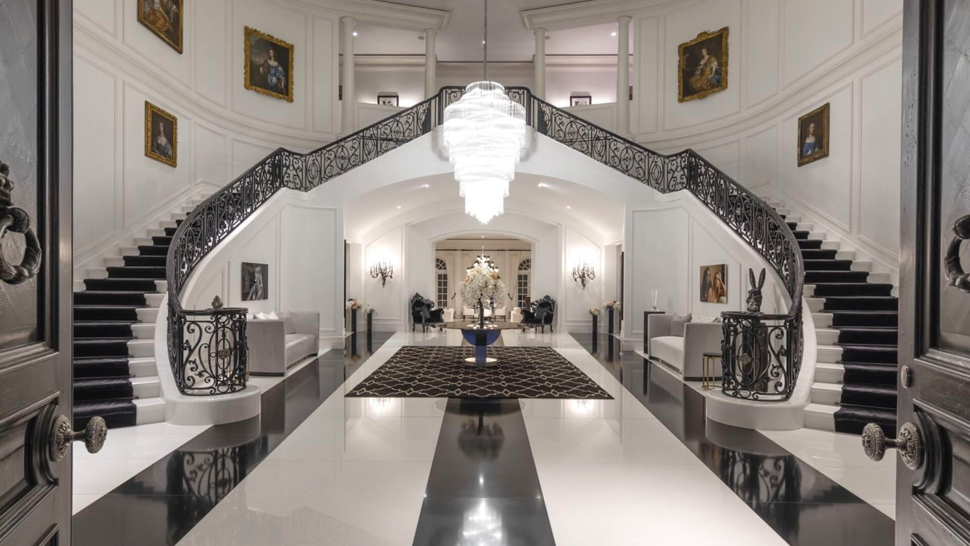 世界のこぼれ話 アメリカで最も大きな個人住宅 部屋数は250