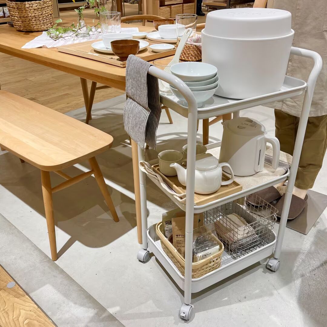 ニトリのスチールワゴン トロリ２の収納力に驚き！LEE