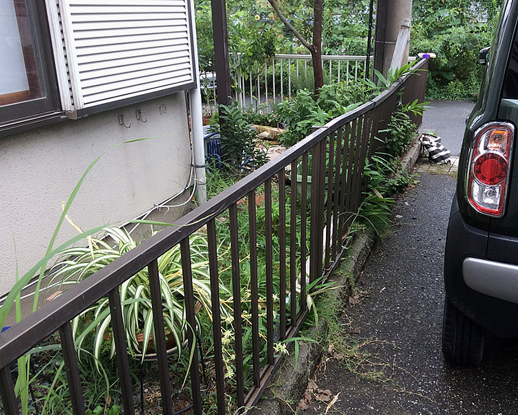 ブロック塀の解体とフェンスに取替住いの困り事を解決や望み事の実現