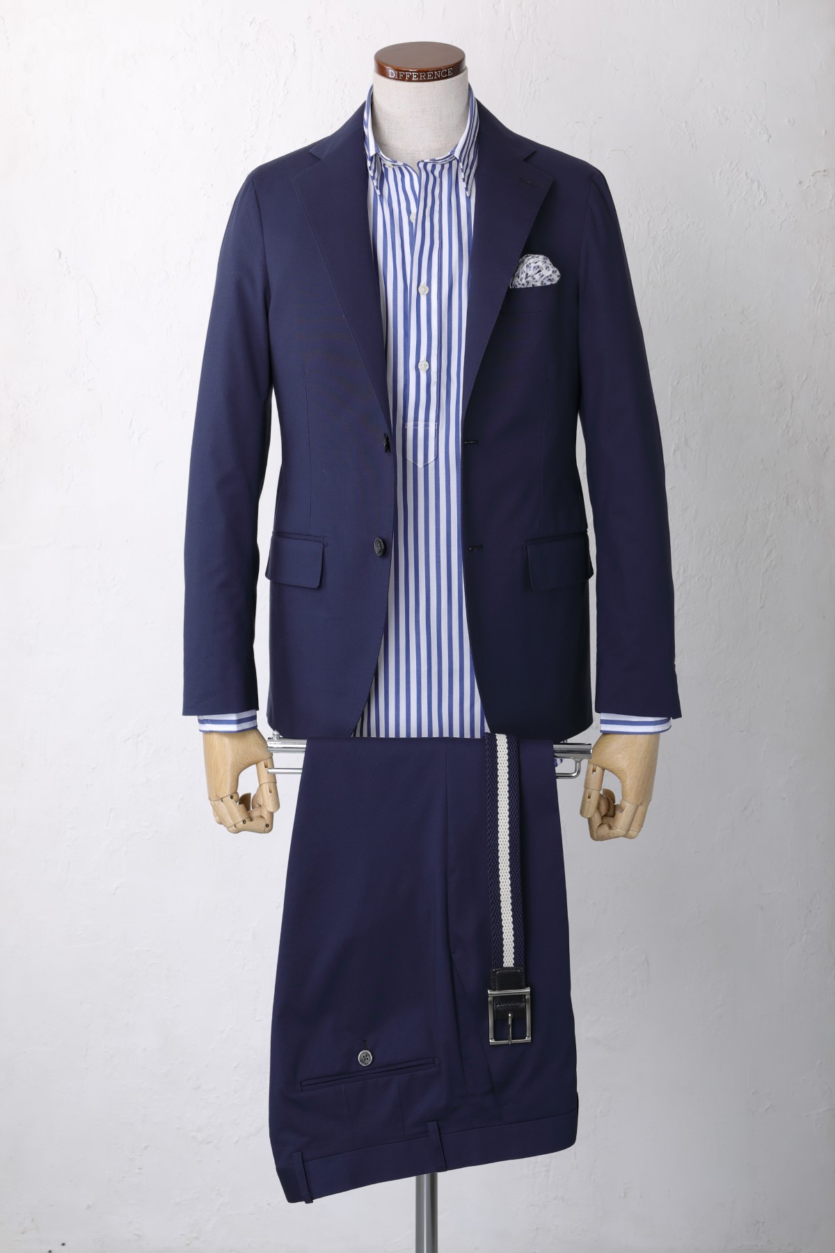 メンズのビジネスカジュアルとは？OKNGアイテムやすぐに真似できるコーデを紹介 - CUSTOMLIFE カスタムライフ