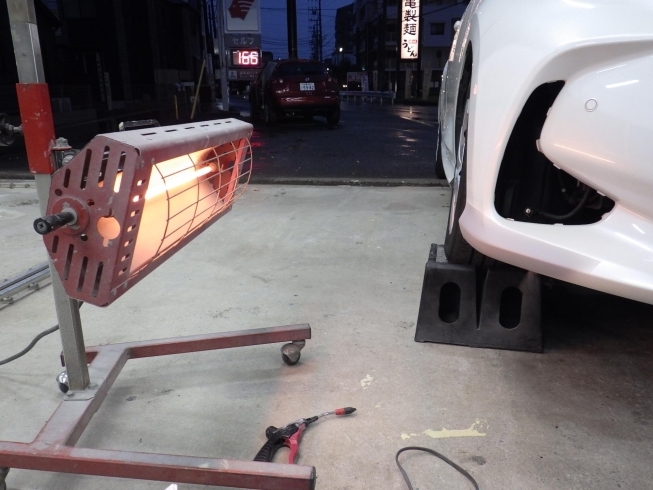 技あり!! Fバンパーひび割れ 修理塗装 グーネットピット