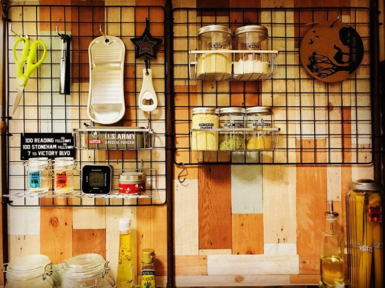 楽天市場 ワイヤーネット 突っ張り棒の通販