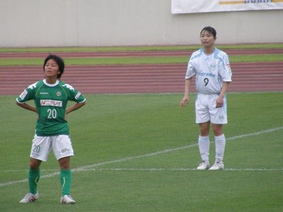 長谷川唯 選手と岩渕真奈 さんのお互いの第一印象は？,ABEMA で無料配信中🎥, ーーー, 🌍国際親善試合, 🆚スペイン🇪🇸,🗓️6 28 土 4:00~キックオフ,ABEMA で独占無料生中継📡,アベマでなでしこ