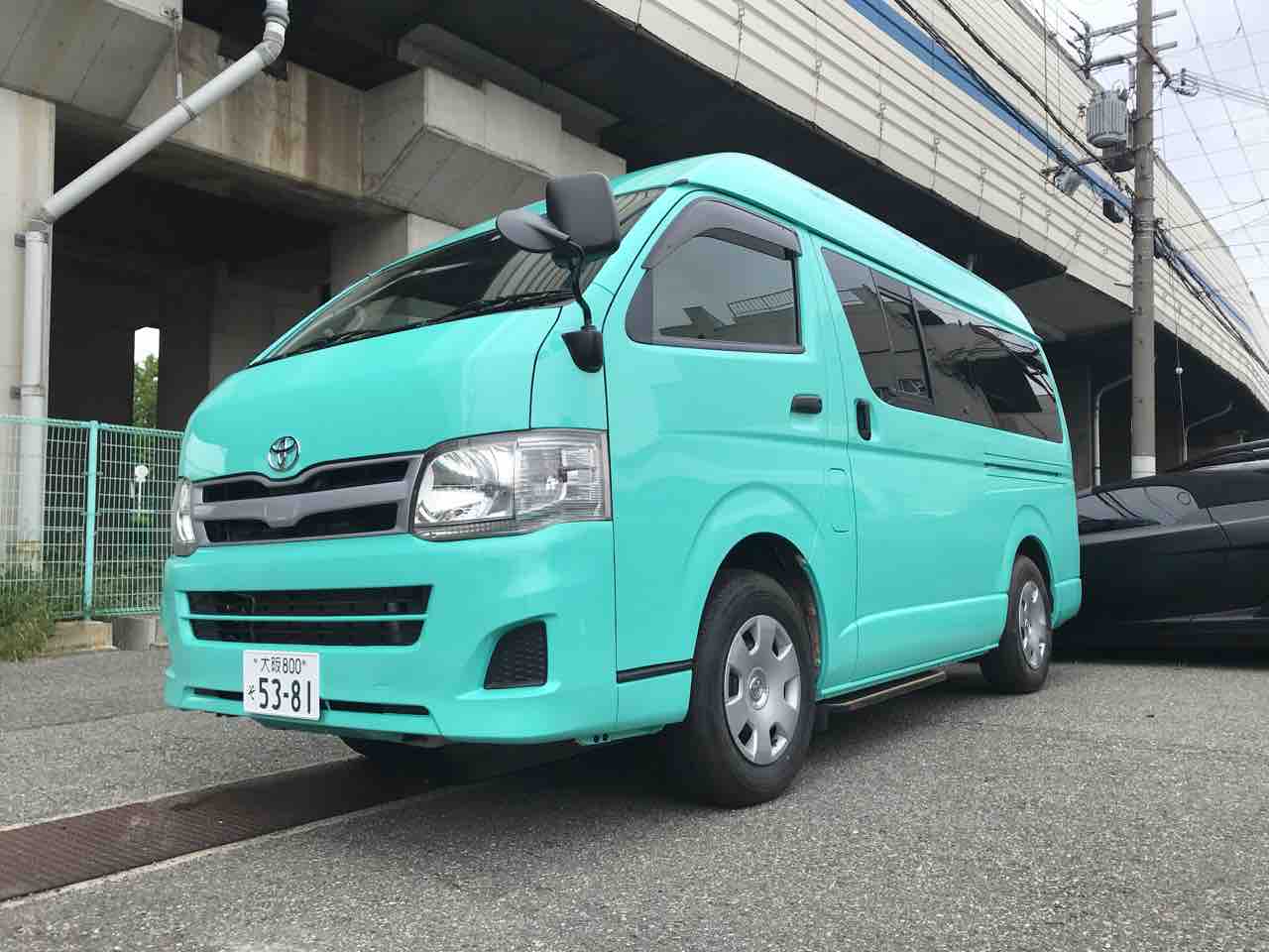 All paintThe painter seriously painted the striker in Tiffany Blue!Tiffany Blue - YouTube