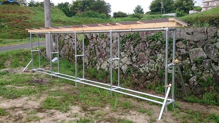 棚板無しの部品棚？！ 野菜用コンテナ24箱分！ 仕掛けをお教えいたします！ 単管DIYランド単管パイプのDIYや組み方の学習なら単管DIYランド