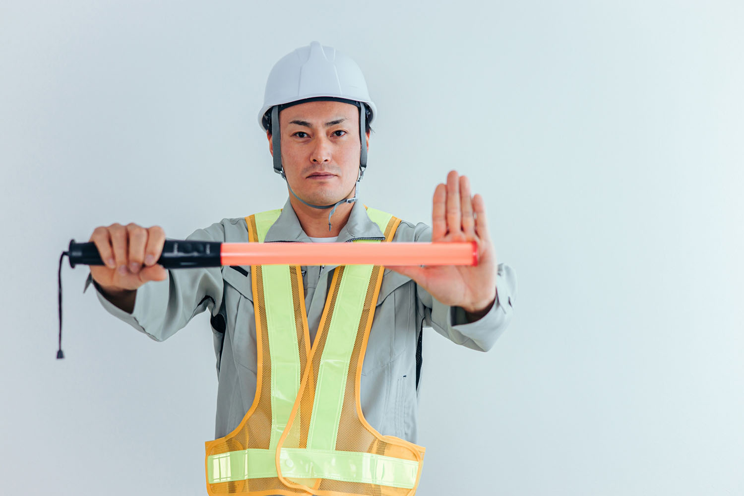 誘導棒の基本動作 セキュリティ通信警備のMT