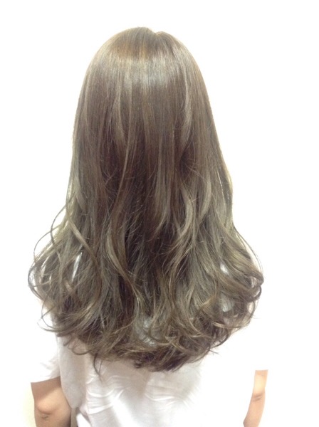 ローライトとは？ハイライトとの違いから今っぽいローライトの入れ方までホットペッパービューティーマガジン