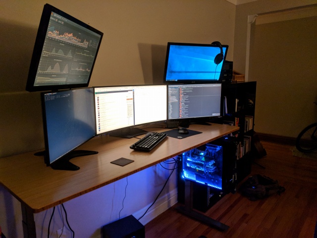 テレワークの最強デスクレイアウト12選！オフィス以上の環境を構築Bauhütte®