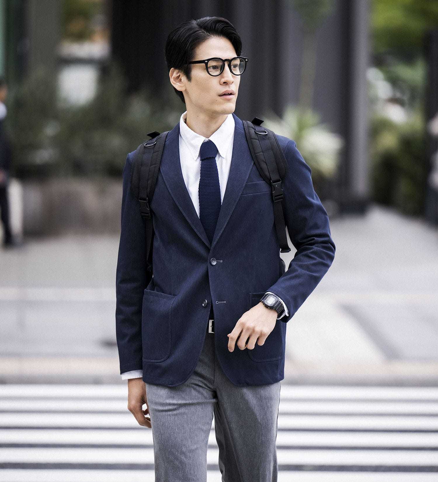 オフィスカジュアル メンズ特集！夏に取り入れたいおすすめのビジネススタイルとアイテムを紹介メンズファッションメディア OTOKOMAE男前研究所