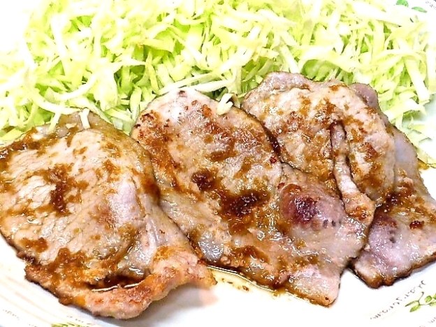 キッチンマカベ 小田急線・京王線洋食 さんたつ by 散歩の達人