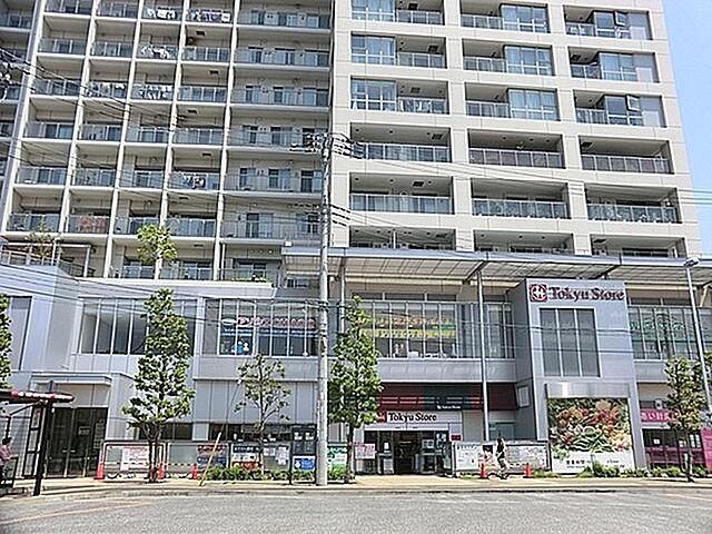 登戸土地区画整理事業 向ヶ丘遊園駅前の広場の一部が整備 進捗状況2023.5俺の居場所まちの観察サイト