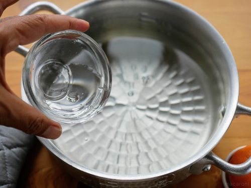 頑固な「鍋のこげ付き」の対処法原因や落とす際の注意点も解説Domani