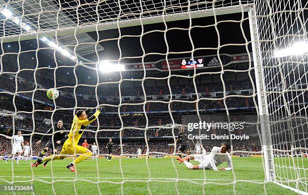 パリ・サンジェルマンから選手を何人抜いたら優勝できなくなるか Football Manager 2022 -社畜ゲーマ