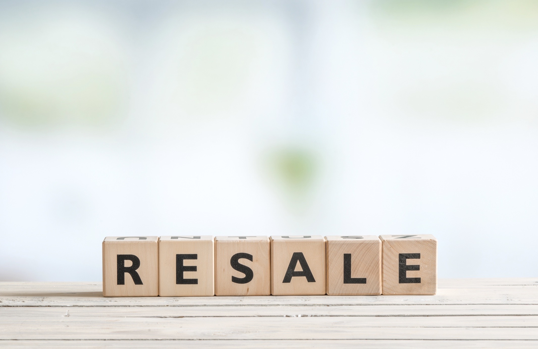 ジャンク品の魅力を発見！ハードオフ＆ブックオフで掘り出し物を楽しむ神城ちあき