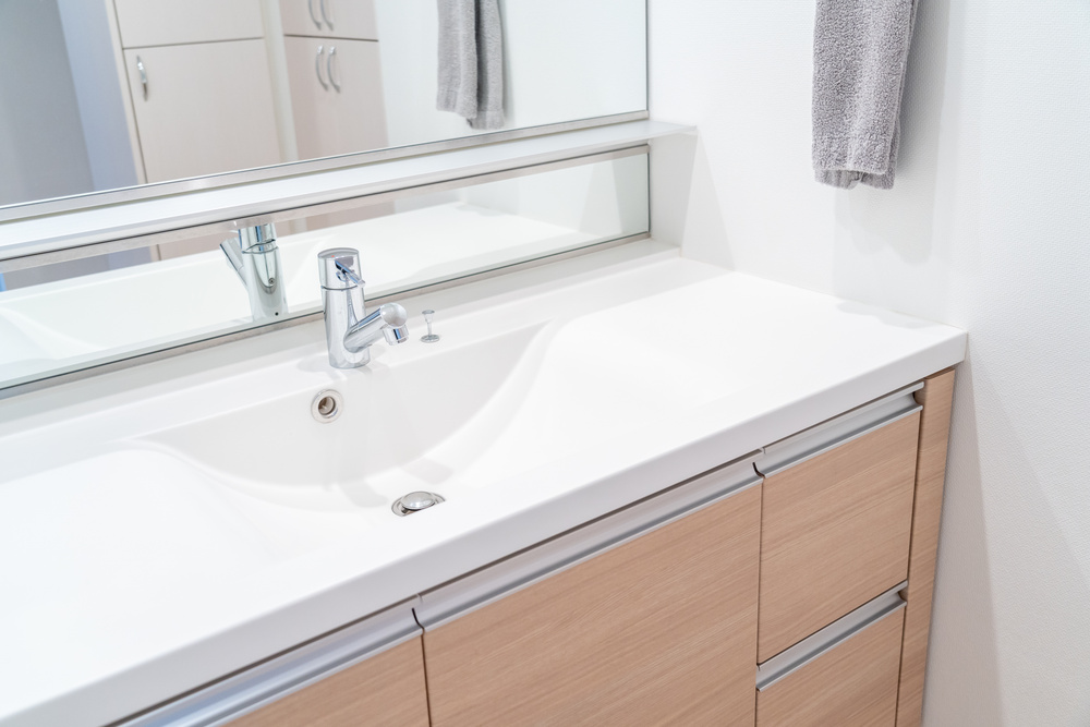 プロが教える 洗面台・洗面所のリフォーム費用はいくら？－リフォームするなら リフォームガイド